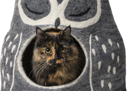 Handgefertigte graue Eulenfigur aus Holz für die perfekte Dekoration