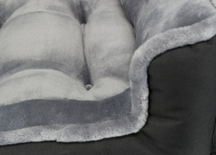 Bequemer Trixie Autositz in Schwarzgrau für unterwegs