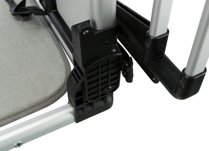 Schützendes Universal-Heckgitter in Silber-Schwarz von Trixie