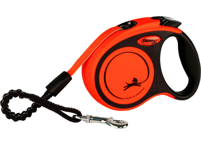 Robuster schwarzer Hundegurt mit orange Akzenten für Outdoor-Abenteuer