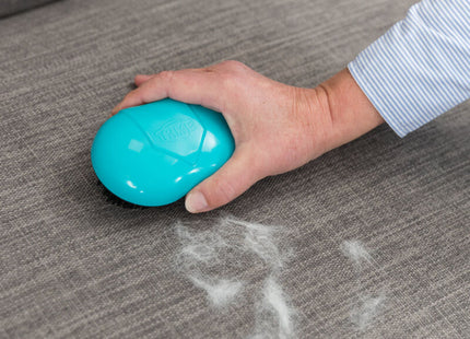 Sanfte Trixie Polster- und Textilbürste in Grau