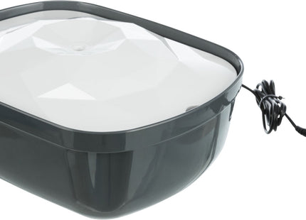 Trinkbrunnen für Katzen in Grau-Weiss mit polygonalem Design