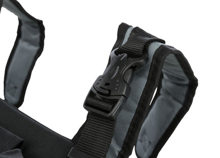 Schwarzer und grauer Trixie Rucksack Connor - praktisch und stylisch